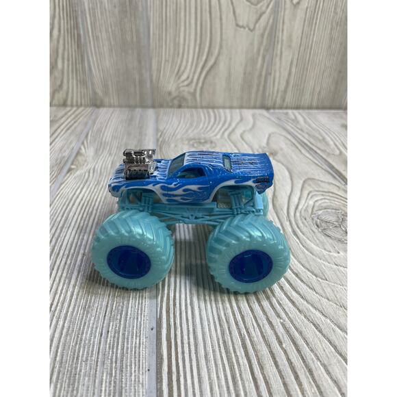 Monster Jam Hot Wheels Lot of 2 Zombie Fire and Ice Rodger Dodger Diecast Loose - Picture 3 of 8